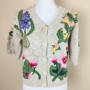 Vintage Design Options Embroidered Short Sleeve Sweater